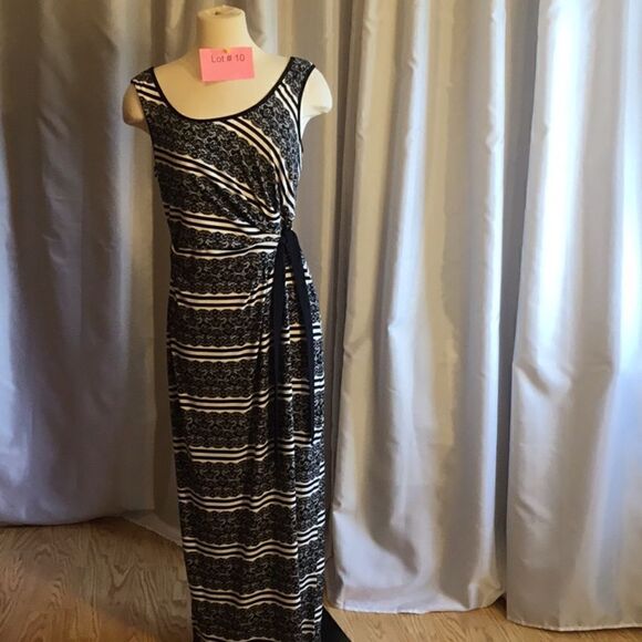 NWOT sleeveless maxi dress in size 8 by LONDON TIMES lace printed - Picture 1 of 16